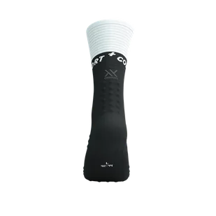 COMPRESSPORT Skarpetki kompresyjne do biegania MID COMPRESSION SOCKS V2.0 black/white - Skarpetki sportowe męskie - miniaturka - grafika 6
