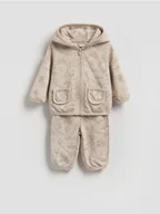 Komplety dla niemowląt - Reserved - Bawełniany komplet Kubuś Puchatek - kremowy - miniaturka - grafika 1