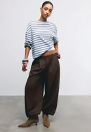 Spodnie damskie - Stradivarius Eleganckie spodnie bufiasty rękaw Brązowy L - miniaturka - grafika 1