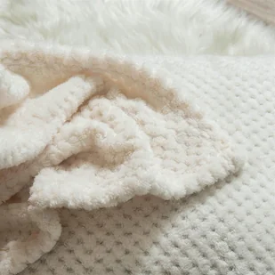 Koc 70 x 150 Mikrofibra Żakardowa Monte Kremowy - Koce - miniaturka - grafika 4