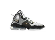 Moda i Uroda OUTLET - Buty męskie sportowe NIKE LeBron XIX CZ0203-100 - miniaturka - grafika 1