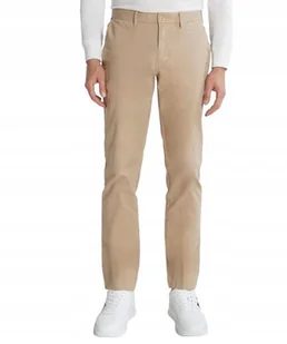 TOMMY HILFIGER BEŻOWE SPODNIE CHINOS PROSTE Z PASKIEM BAWEŁNA 34/32 I1D - Spodnie męskie TOMMY HILFIGER BEŻOWE SPODNIE CHINOS PROSTE Z PASKIEM BAWEŁNA 34/32 I1D - Spodnie męskie - miniaturka - grafika 1
