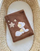 Koce i narzuty dla dzieci - Kocyk polarowy dla niemowląt - Carlo- Miś z gwiazdkami brązowy - miniaturka - grafika 1