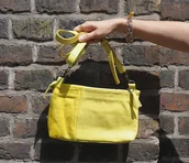 Torebki damskie - Torebka kopertówka Pola -żółta crossbody bag - miniaturka - grafika 1