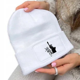 CZAPKA ZIMOWA KLASYCZNA BIAŁA New York City Wzory - Czapki damskie - miniaturka - grafika 1