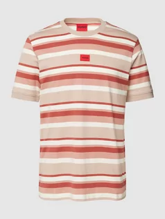 Koszulki męskie - T-shirt ze wzorem w paski model ‘Diragolino’ - grafika 1