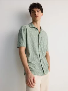 Koszule męskie - Reserved - Wzorzysta koszula comfort fit - jasnozielony - grafika 1