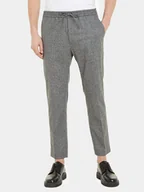 Spodnie męskie - Calvin Klein Spodnie materiałowe K10K111713 Szary Tapered Fit - miniaturka - grafika 1