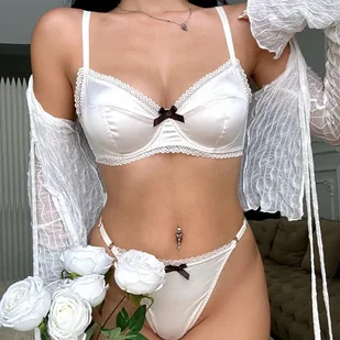 Satynowy komplet bielizny - Biały - Komplety bielizny - miniaturka - grafika 1