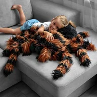 Figurki dla dzieci - GIGANTYCZNA PLUSZOWA TARANTULA 85CM - miniaturka - grafika 1