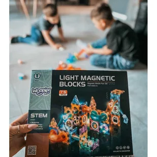 WOOPIE Klocki Magnetyczne Tor Kulkowy Świetlny 75 el. - Tory, garaże, parkingi - miniaturka - grafika 15