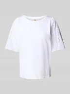 Koszulki i topy damskie - T-shirt z haftem angielskim model ‘LORAINE’ - miniaturka - grafika 1