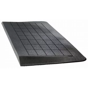 Najazdowy klin gumowy, 1075 x 310 mm, wysokość 32 mm - Kostki brukowe i krawężniki - miniaturka - grafika 1