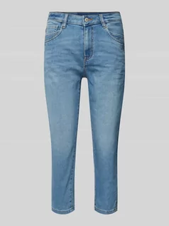 Spodnie damskie - Jeansy o kroju regular fit o długości 7/8 - grafika 1