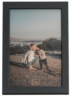 Ramka na zdjęcie drewniana 20x25 PINA czarna Foto - Ramki na zdjęcia - miniaturka - grafika 1