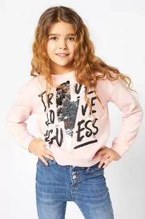 Bluzy damskie - Guess Bluza dziecięca kolor różowy z aplikacją - grafika 1