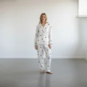 Piżamy damskie - Piżama w kotki z muślinu długa - miniaturka - grafika 1