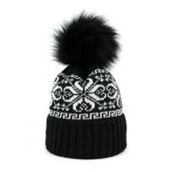 Czapki damskie - Czapka Grudniowy Poranek Czarna - miniaturka - grafika 1