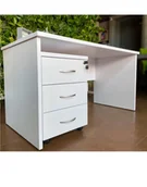 Biurka - Zestaw biurko białe proste z przelotką BP02/7 + kontenerek biały na kółkach BP89 - miniaturka - grafika 1