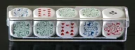 Gry planszowe - HOT Games Kości pokerowe małe w plastikowym pudełku 19284 - miniaturka - grafika 1