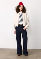 Kurtki damskie - Stradivarius Pikowana bomberka ze sztucznej skóry Ecru L - miniaturka - grafika 1