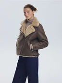 Kurtki damskie - Reserved - Kożuch z imitacji skóry - beżowy - miniaturka - grafika 1