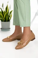 Półbuty damskie - Camelowe lordsy skórzane damskie ze złotą ozdobą PRODUKT POLSKI Casu 3038 - miniaturka - grafika 1