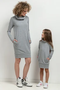 Komplet sukienek z kominem i kieszeniami dla mamy i córki, model 37, jasnoszary - Komplety damskie - miniaturka - grafika 1