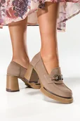 Mokasyny damskie - Beżowe mokasyny skórzane damskie na szerokim klocku ze srebrną ozdobą PRODUKT POLSKI Casu 20177-40 - miniaturka - grafika 1