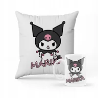 Gadżety dla niej i dla niego - ZESTAW PODUSZKA + KUBEK PREZENT DLA DZIECKA KUROMI HELLO KITTY + IMIĘ #11 - miniaturka - grafika 1