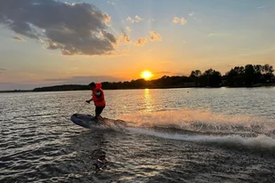 Jet Surfing - Katowice (okolice) - Czasopisma - miniaturka - grafika 1