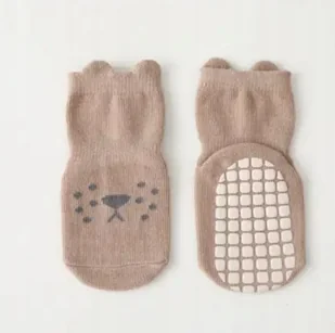 Skarpetki antypoślizgowe dla dziecka z pyszczkiem misia brązowe, 1-3 lat - Skarpetki dla dzieci Skarpetki antypoślizgowe dla dziecka z pyszczkiem misia brązowe, 1-3 lat - Skarpetki dla dzieci - miniaturka - grafika 1