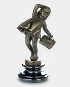 Figurki dekoracyjne - Dziecko z Teczką Rzeźba z Brązu - miniaturka - grafika 1