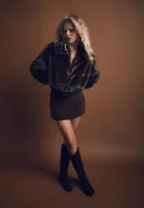 Kurtki damskie - Stradivarius Kurtka bomberka z sztucznego futra na zamek błyskawiczny Brązowy XL - miniaturka - grafika 1