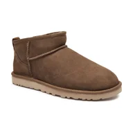 Buty zimowe męskie - UGG Skórzane śniegowce Classic Ultra Mini z dodatkiem wełny - miniaturka - grafika 1
