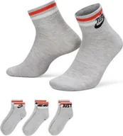 Skarpety termoaktywne - Nike Skarpety Nike Everyday Essential 3Pack DX5080 050 - miniaturka - grafika 1