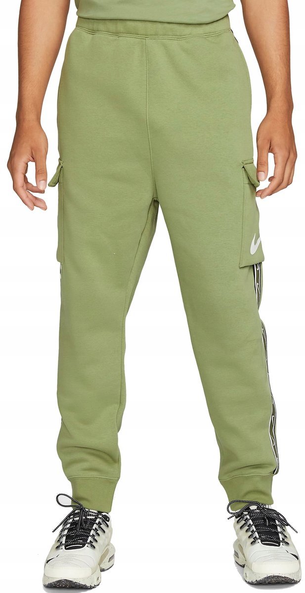 Spodnie dresowe Nike Sportswear Repeat Cargo zielone DX2030-334 r. XL