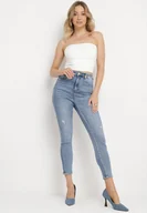 Spodnie damskie - Jasnoniebieskie Klasyczne Jeansy Slim Bawełniane z Ozdobnymi Przetarciami Dacci - miniaturka - grafika 1