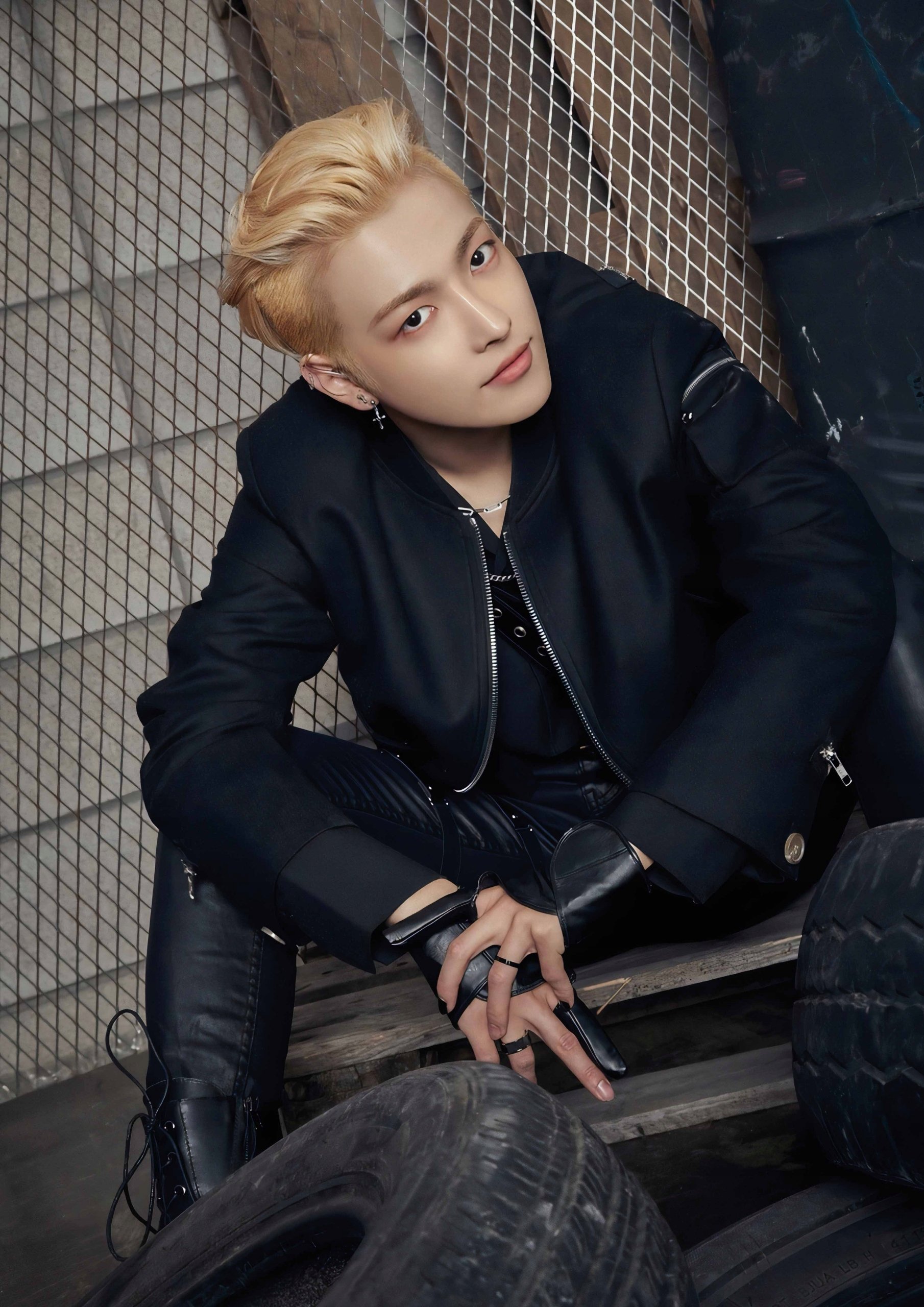 Plakat A2 kpop k-pop muzyka Ateez Korea