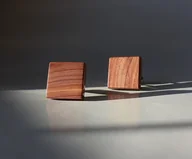Spinki do mankietów i krawatów - Spinki do mankietów z drewna cedrowego - miniaturka - grafika 1