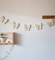 Karuzele dla niemowląt - Girlanda z motylkami do pokoju dziewczynki - miniaturka - grafika 1