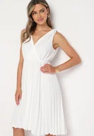 Sukienki - Biała Plisowana Sukienka z Bawełną i Wiskozą z Gumką w Talii i Kopertowym Dekoltem Karamla - miniaturka - grafika 1