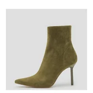 Botki damskie - Botki damskie zamszowe Steve Madden Iyanna Bootie SM11002278-375 39 24.6 cm Oliwkowe (8720857114447). Botki damskie - miniaturka - grafika 1