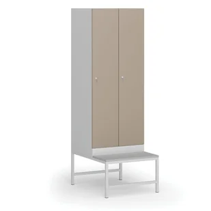 Szafka ubraniowa z ławką, 2-drzwiowa, 1875 x 600 x 500/800 mm, zamek cylindryczny, drzwi beżowe - Szafki biurowe - miniaturka - grafika 1