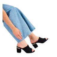 Klapki i japonki damskie - Czarne klapki Vinceza na słupku - miniaturka - grafika 1