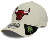 Czapki damskie - Czapka NEW ERA z daszkiem Chicago Bulls NBA Recycled Cream 9FORTY - miniaturka - grafika 1