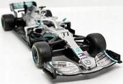 Figurki dla dzieci - Bburago 15638136H BB 1:43 Mercedes AMG Petronas F1 (2019) (#44 L. Hamilton), wielokolorowy - miniaturka - grafika 1