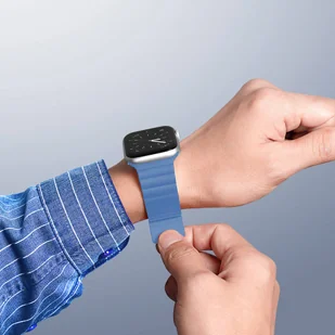 Dux Ducis Magnetic Strap pasek do Watch 7 / 6 / 5 / 4 / 3 / 2 / SE (41 / 40 / 38mm) magnetyczna opaska niebieski (Chain Version) - Etui i futerały do telefonów - miniaturka - grafika 5