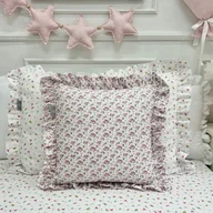 Kołdry i poduszki dla dzieci - Poduszka z falbanką kwietna łąka - miniaturka - grafika 1