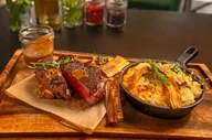 Czasopisma - Romantyczna kolacja w Restauracji Reymonta 19 w Poznaniu - miniaturka - grafika 1